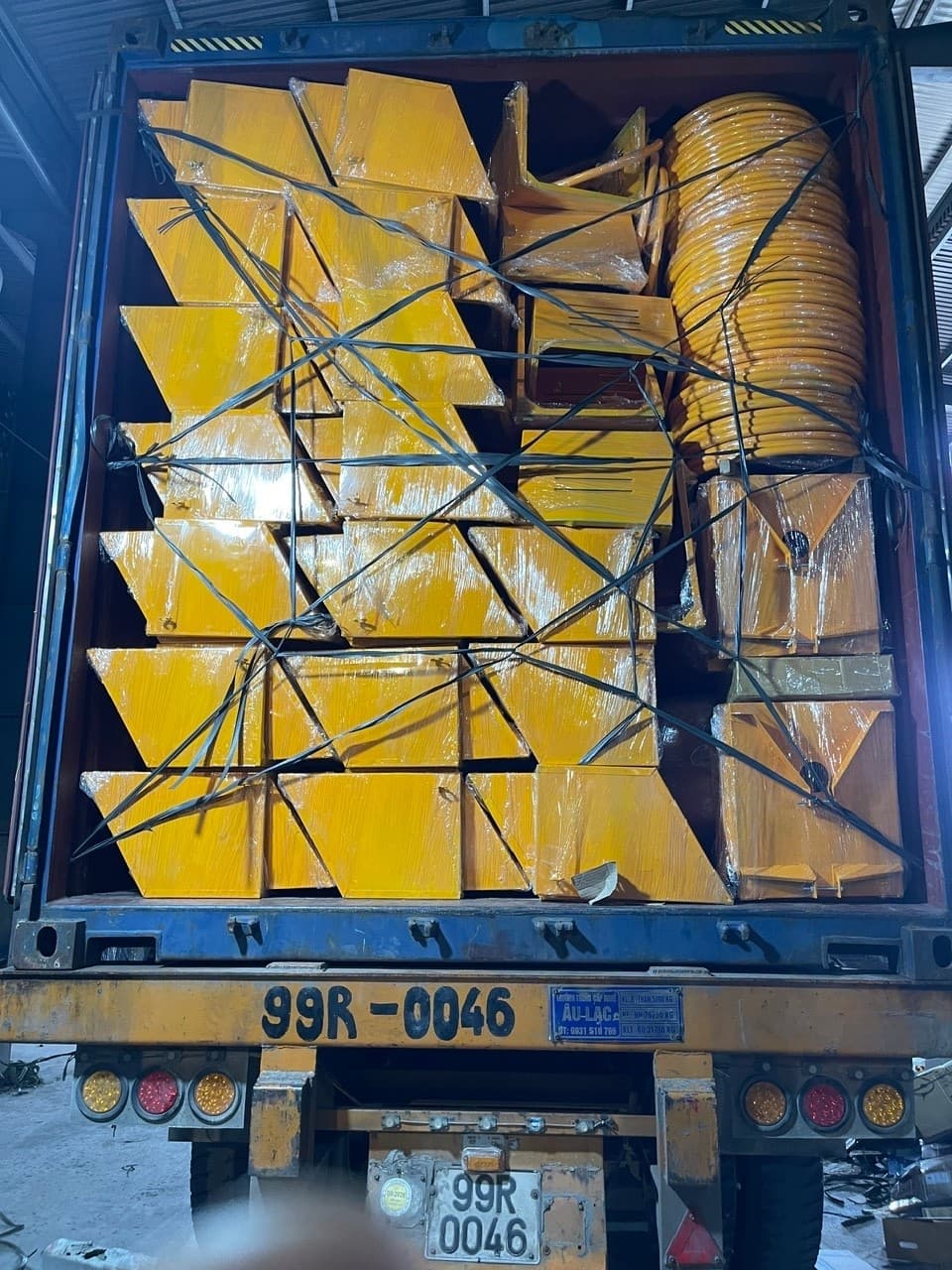 Đóng container máy trộn bê tông